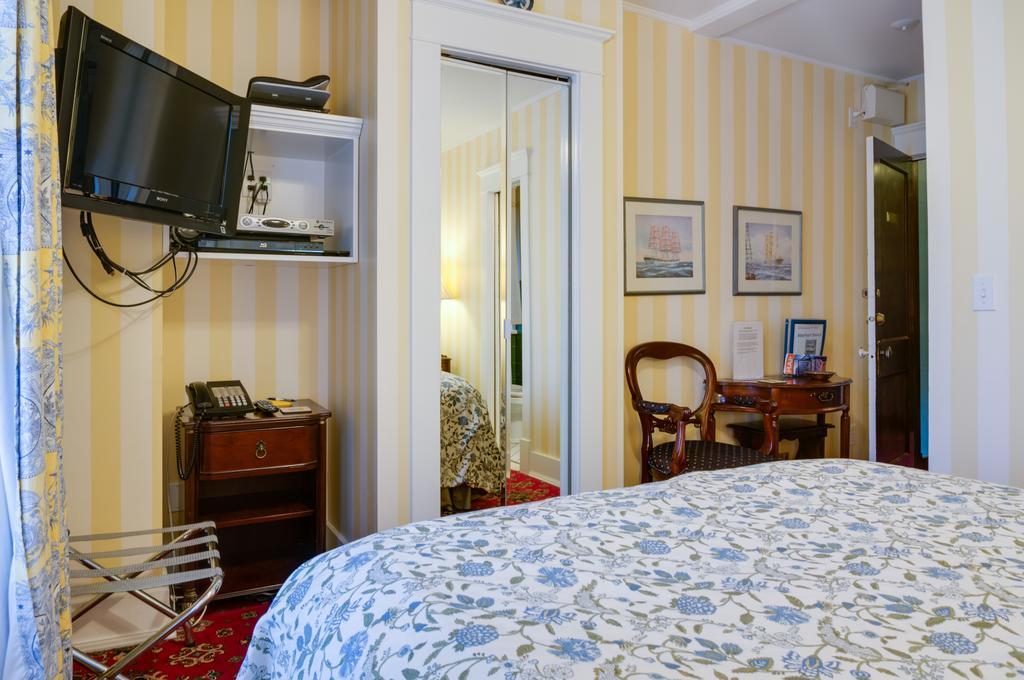Calgary Westways Guest House 部屋 写真